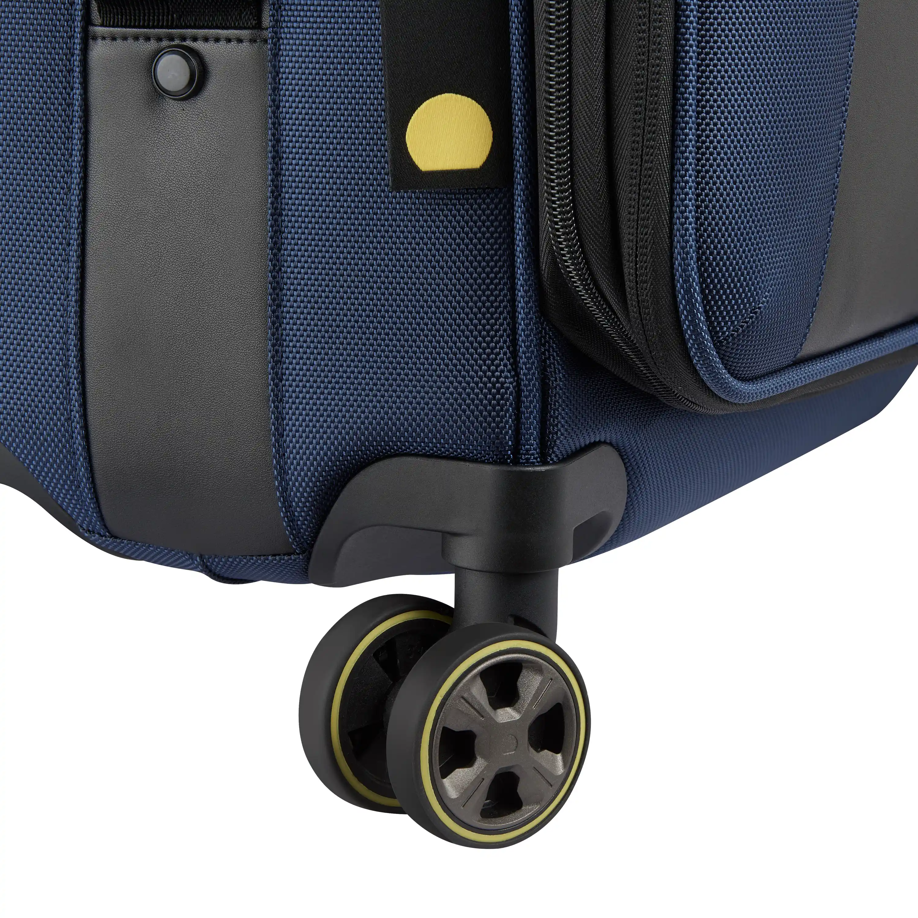 Wagram - Carry-On Plus Expandable Spinner - Image 10