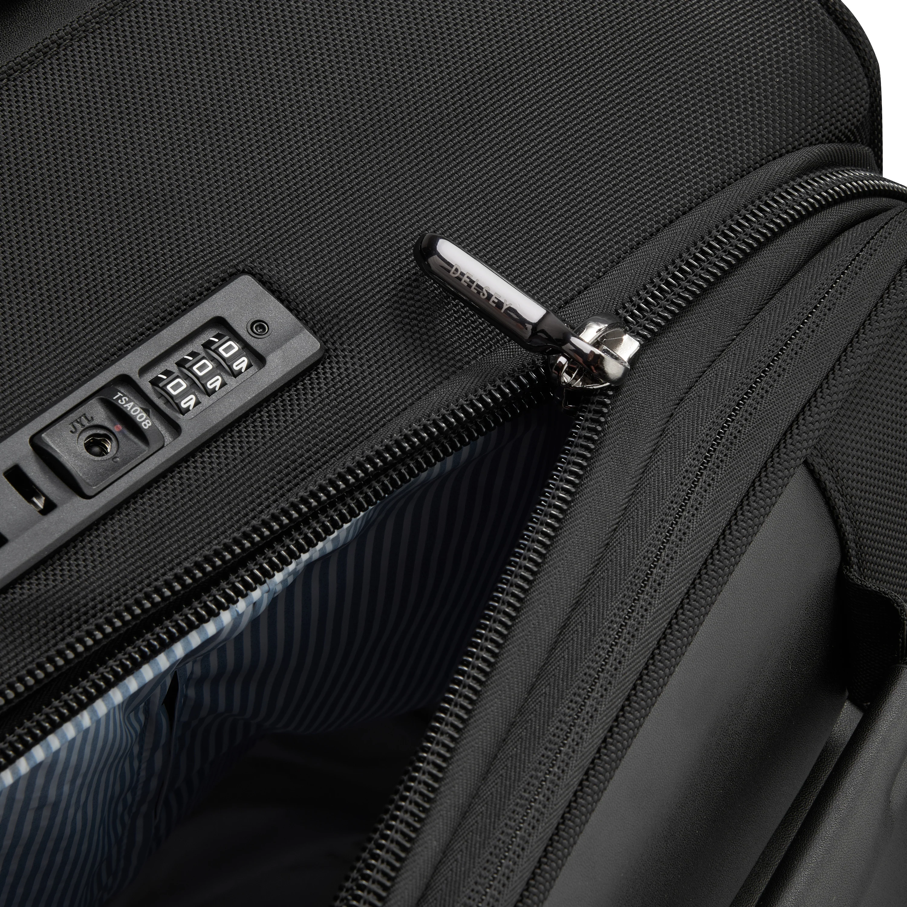 Wagram - Medium Trunk Expandable Spinner - Image 19